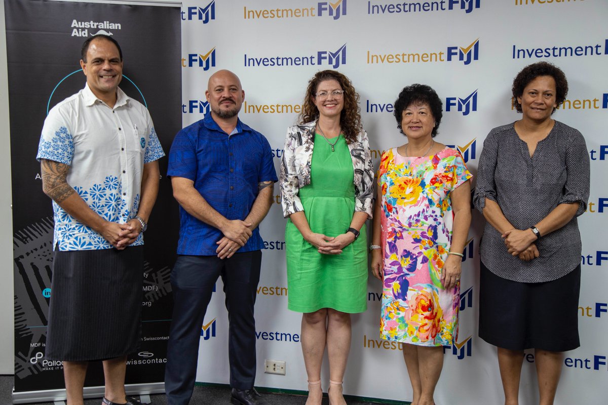MDFGlobal's tweet photo. MDF #Fiji is delighted have signed a new #MoU with @InvestmentFiji today to promote trade and investment.
Also proud to witness official launch of the new Exporter Guide, giving businesses easy access to latest information on regulations and requirements in one place. 
@AusHCFJ https://t.co/nMBr54WCzl