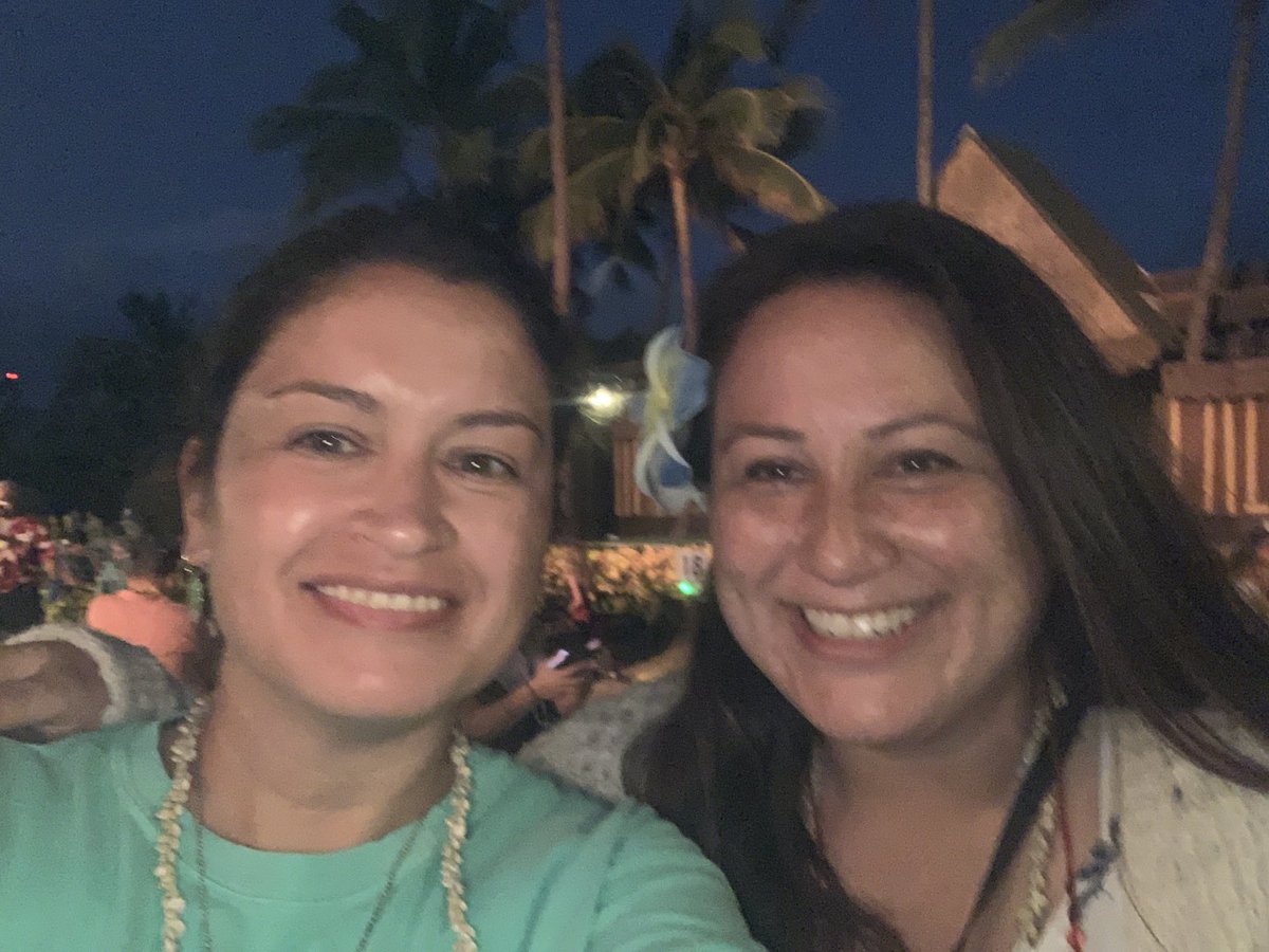 At Germaine’s Luau and who do I see!!! Such a small world😂