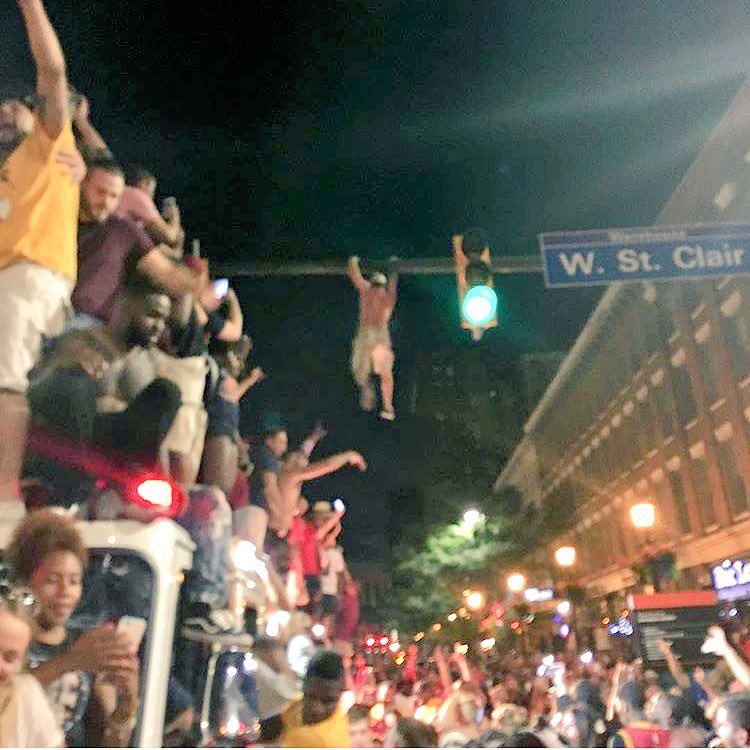Rickonia's tweet photo. Cleveland right now since the curfew is lifted https://t.co/6jUU3yZS0L