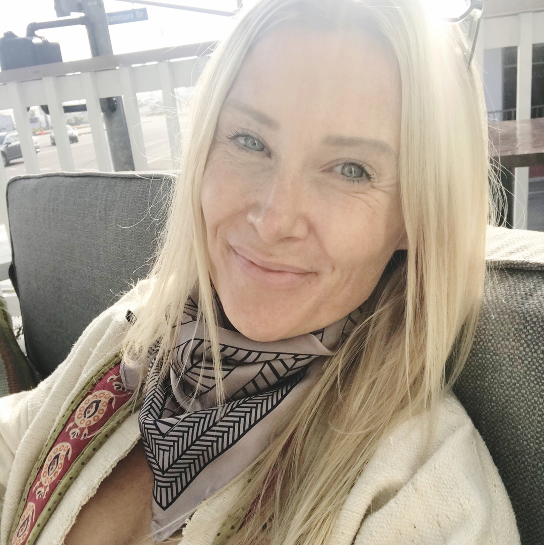 Ever wonder why you struggle with intimacy? 

For a long time I craved a deep connected loving relationship, but what I said i wanted and how I acted were very different. I felt shy, scared, completely seperate from my body, disconnected from my heart, scared to let people get to