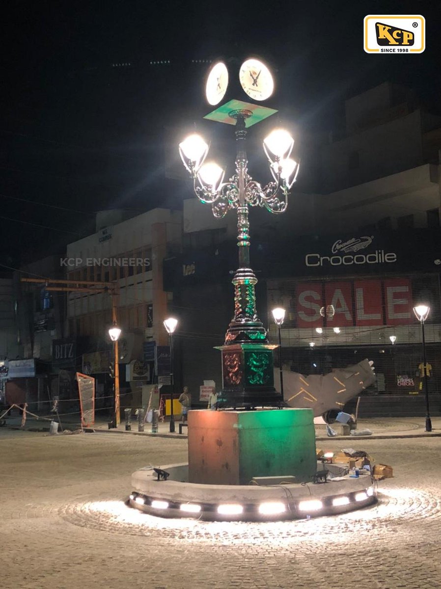 Priyaragav1's tweet photo. Vintage Streets !! 🥰🤩
Here we come with the next project at DB road - RS puram. Get ready to launch on February 17th at DB road site.. 😻🎊

#kcp #kcpchandraprakash #smartcitycoimbatore #chandraprakash #KCP #ilovekovai #kcpengineers #dbroad #db #dbroadpostofc #postoffice https://t.co/5co8sFVKWF