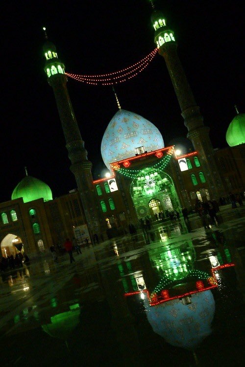 _laiba11's tweet photo. Sari dunya Mai ujala noor ka hojyega khana e kaba ki chath par ek alam lehrya ga Jaab 𝐦𝐨𝐮𝐥𝐚(𝐚𝐣𝐭𝐟) aainge
#whoismehdi https://t.co/a5rS4r3Eeq