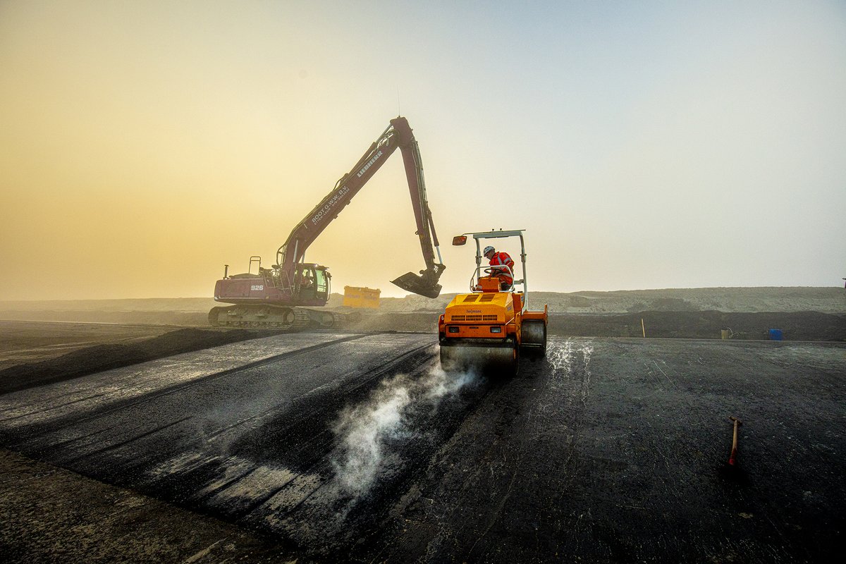 heijmansnl's tweet image. We presenteren onze jaarcijfers van 2020: sterke financiële resultaten. Ton Hillen: "Een uitstekende prestatie van al onze medewerkers in een bewogen en uitdagend jaar." bit.ly/Heijmans_resul…