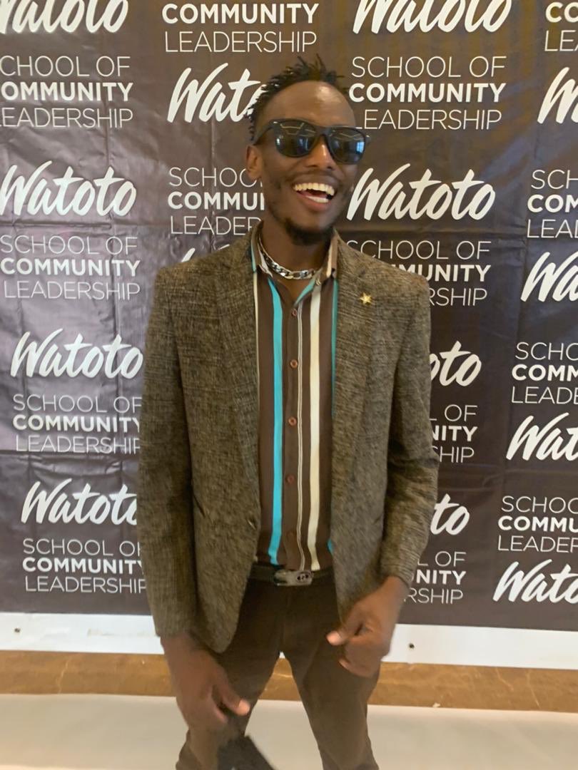Hello fam,
Meanwhile as I was in Social Media lockdown, the LORD did it again! I’m grateful for successfully finishing my one year course at the Watoto School Of Community Leadership 2020.
You too can be a Healthy influencer and Leader Developer in whatever sphere You’re called.