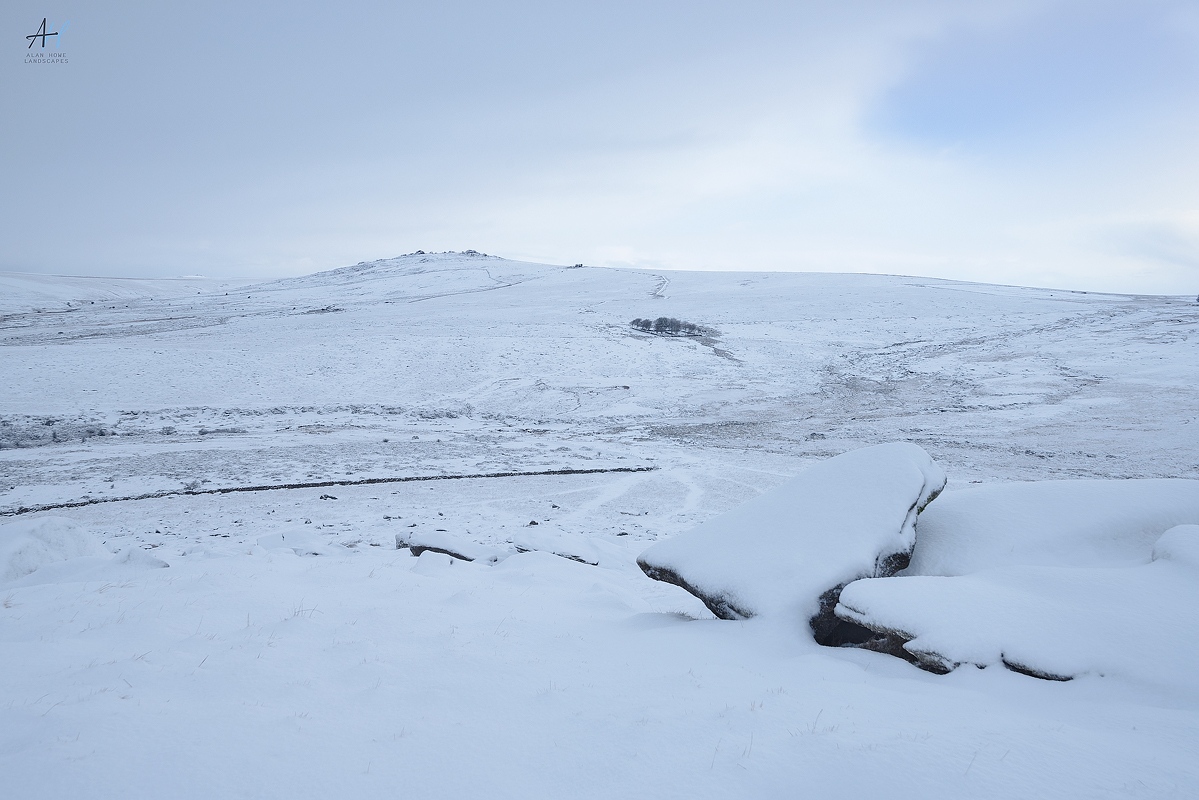 AlanHowe3's tweet image. Snow! Lots of it! Not for us in the south west this week though. To be honest I'll be happy just to be able to get out onto Dartmoor again. Soon. Hopefully. 
@kasefiltersuk @benrouk1 @dartmoormag @dartmoornpa @uknationalparks @BBCWinterwatch @OPOTY @uklpoty #Dartmoor #Devon
