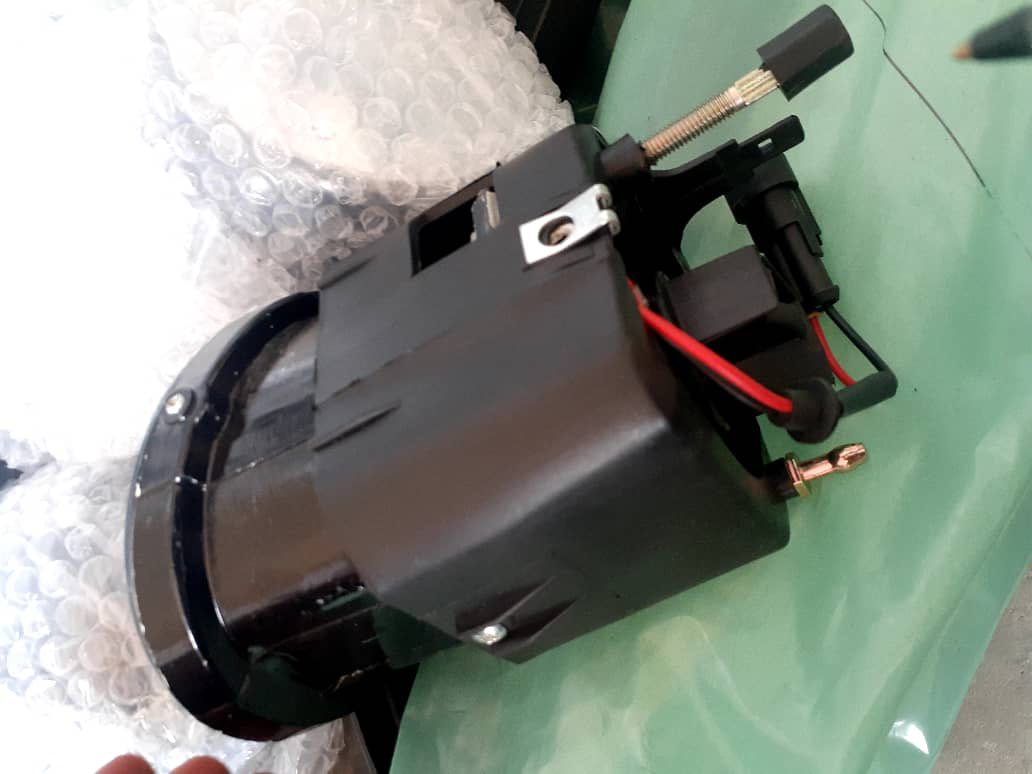 DesaintGlobal1's tweet photo. Fog light for Toyota Matrix ,Nissan frontier etc https://t.co/C0NXjbWfbX