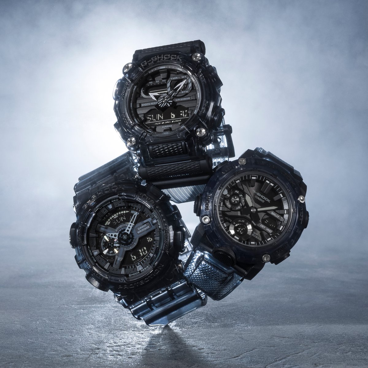 GSHOCK_OFFICIAL's tweet photo. 【NEW PRODUCT】
透過する樹脂パーツで構成したスケルトンシリーズよりNEWモデルが登場。グレーをベースにしたシックなカラーリングがタフなデザインを強調します。
From left:
GA-110SKE-8AJF
GA-900SKE-8AJF
GA-2000SKE-8AJF
https://t.co/zzsXhOerca
#g_shock #ga110 #ga900 #ga2000 https://t.co/TAor5pRnEv