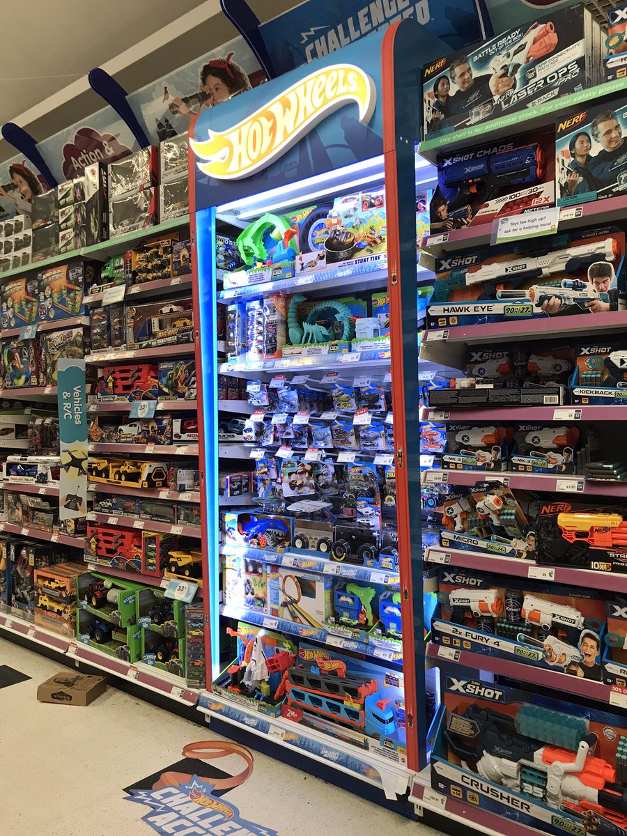 BryanRoberts72's tweet photo. The Entertainer toy trial has landed in Asda. Really rather splendid. https://t.co/0GjjQb2SMF