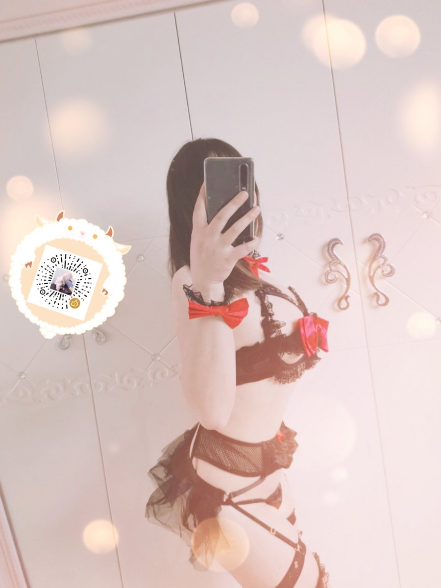 新年快乐，宝贝萌~
平安喜乐，万事胜意❤