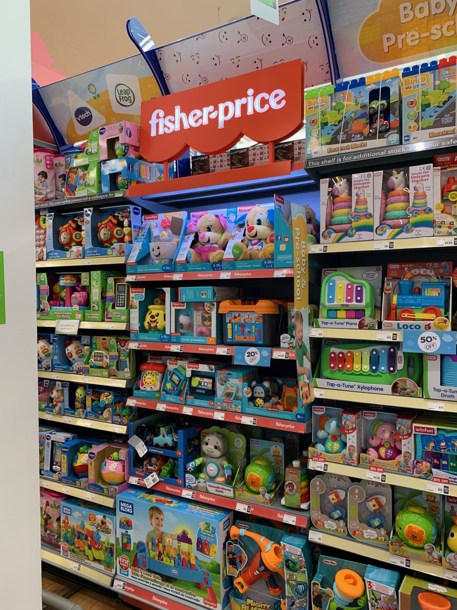 dresserman's tweet photo. Alongside Greggs in Tesco (also Asda) Pudsey (huge two floor) Leeds has added "The Entertainer" to its stable. 

As you'd expect from a leading Toy retailer.... Very strong work. https://t.co/OCs0s9pWjD