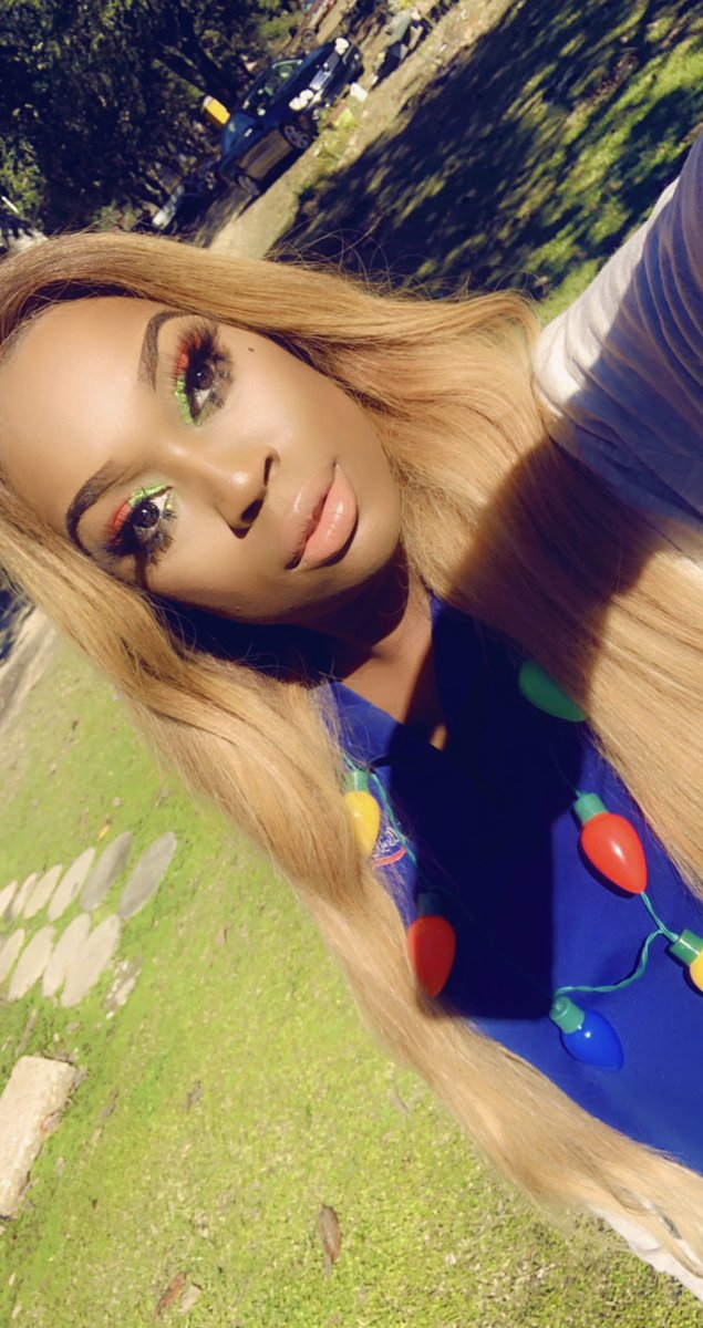gavensbertmya's tweet photo. ✨✨ girls ... U kno u betta., WATCH OUT !
Some guys .. some guys are only.. ABOUT .✨✨
#PrettyFaceChallenge 🥂
#MyaRay https://t.co/7W8cxNqtCd