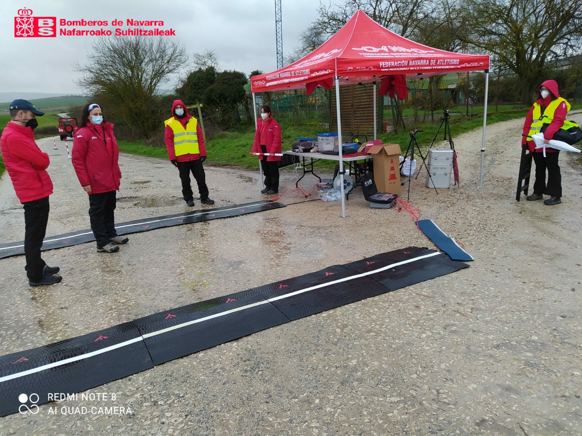 bomberos_na's tweet photo. Hoy, pruebas físicas (prueba de la mochila), para la convocatoria de listas de contratación de personal para Campaña Forestal. https://t.co/cJidsVeeN3