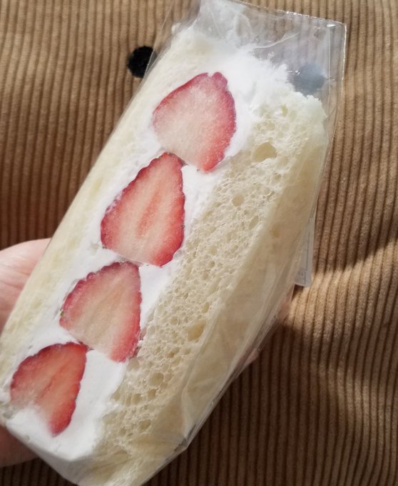 フルーツサンドのtwitterイラスト検索結果