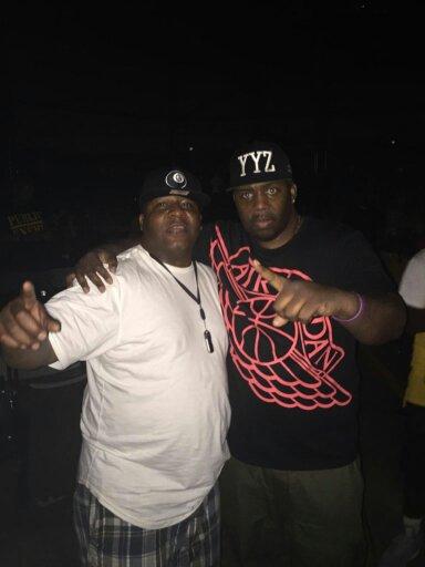 DaGodfatherG's tweet photo. GBall Da Godfather and Eric Sermon of EPMD ..classic. https://t.co/LMsBEw9XyW