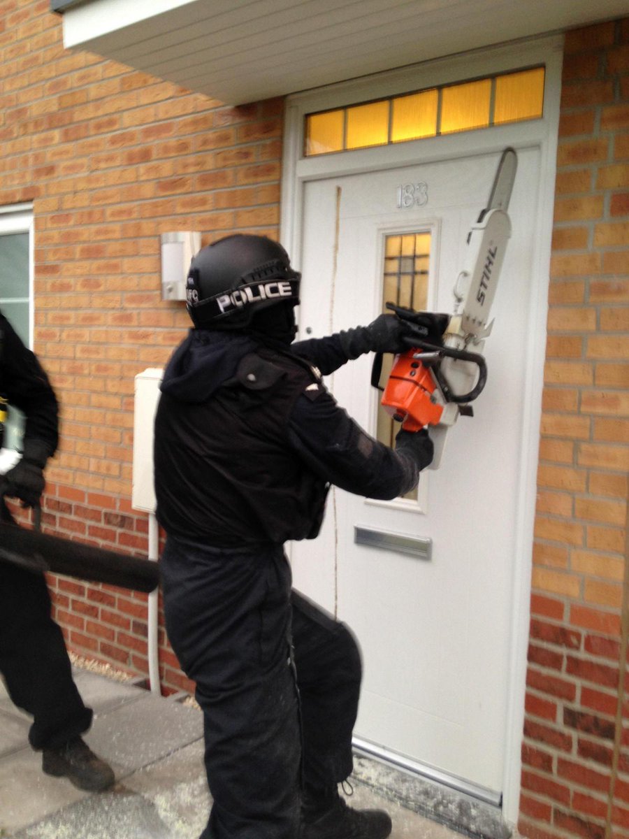 As composite doors have become more widespread and criminals savvy to counter mechanical breaching tools, police forces have responded by using high speed rescue equipment, notably, chainsaws/30
