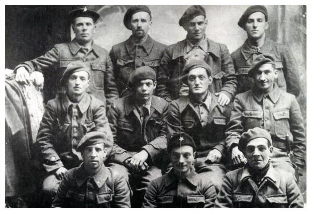 No 1 Company is commanded by ‘Kit’ Conway, a South Tipperary man with a distinguished record in the Irish War of Independence and Irish Civil War. The Company includes a significant number of experienced Irish veterans. 2/