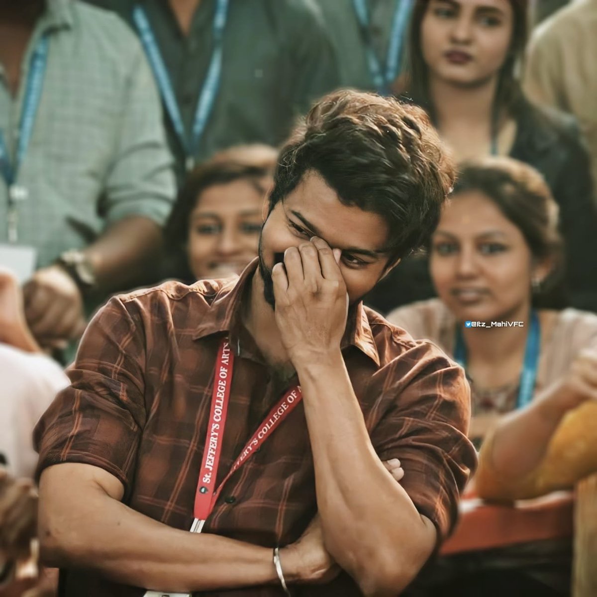 Chummachissle's tweet photo. #FollowAndSpreadVIJAYism
#Master @actorvijay https://t.co/G2rtb66dIO