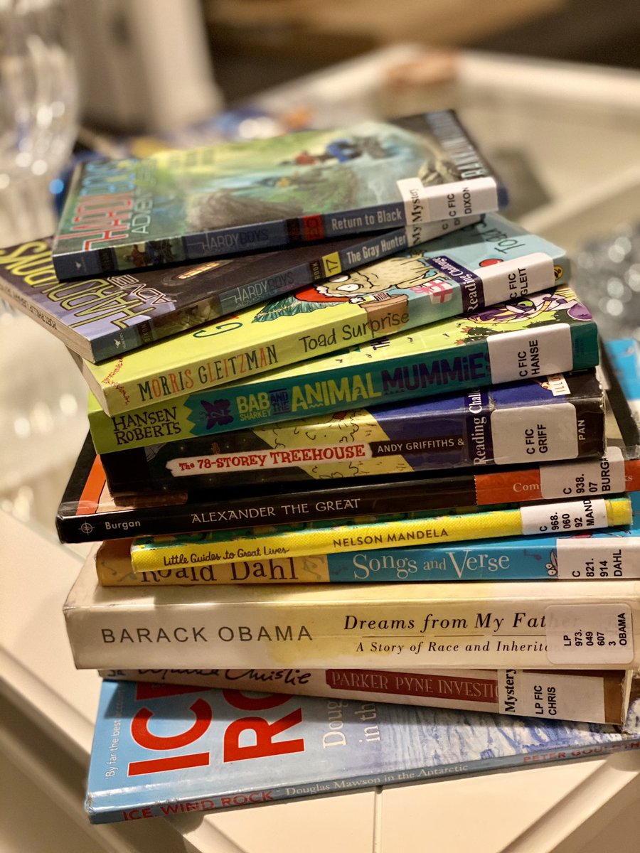 vandanachaudhry's tweet image. My version of lockdown panic hoarding... got to keep the boys busy. Caught the library just before it shut down. Pure joy. #melbournelockdown #mumhacks #LockdownLife