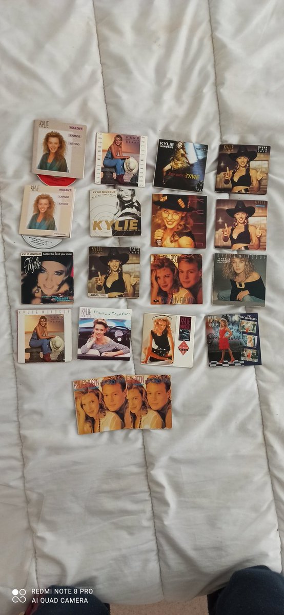 Mirten8's tweet photo. My 3 inch cd singles https://t.co/1KYM04YIll