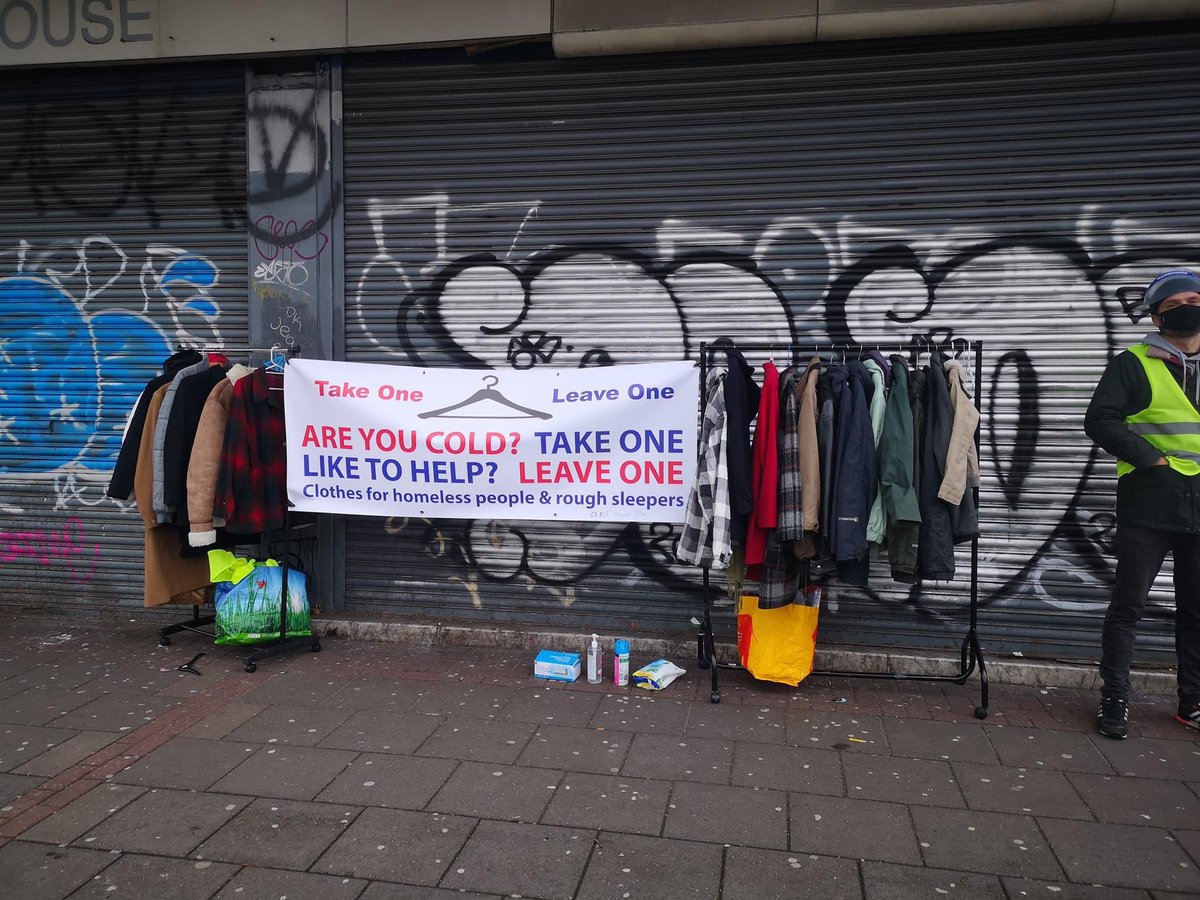 On Saturday the folks from Take One Leave One will be outside Bethnal Green tube 12-4pm. If you have a coat going spare please bring one, if you need a coat please come and grab one! #TakeOneLeaveOne