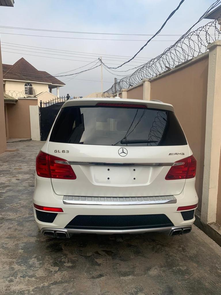 echidiimemotors's tweet photo. 💪🏾🌍💪🏾
Foreign used
Manufacturer :Mercedes-Benz
Model :GL63 7 Seater
Year :2014
Accident free
Price:#18million
Location: Lagos
#ademotors
ECHIDIIME MOTORS LIMITED.
RC:1694472
IG@maziechidiime
IG@echidiimecharitymovement
#echidiimeworldwide @mr_geff1 @elonmusk @MaziNnamdiKanu https://t.co/NDQ5jsxjZq