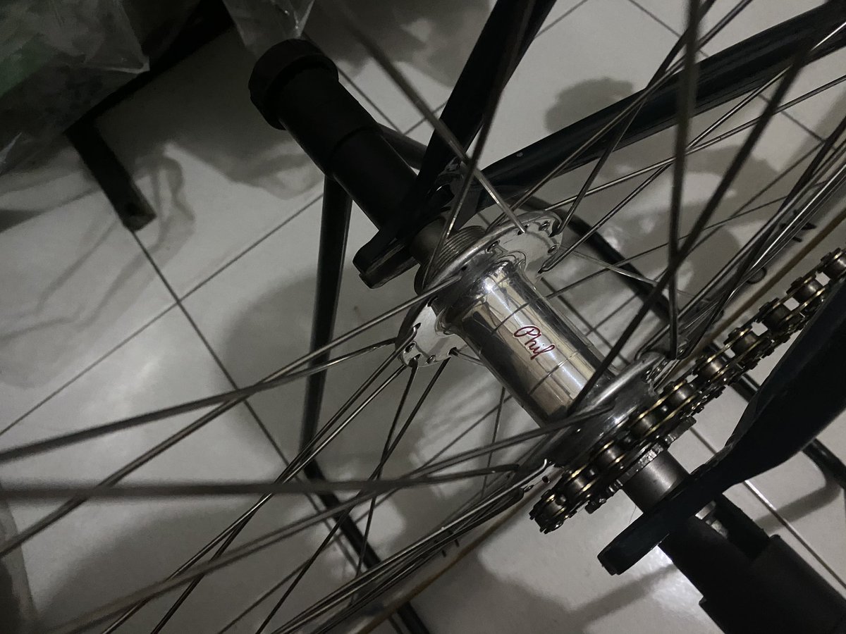 rahanandra's tweet photo. #fnfjb 

Forsale :
Cinelli gazzeta
Size 52
Barset Deda streetismo
Stem nitto 90mm
Saddle brooks c17
Wheelset h+son
Crank sugino messager 46/17
Hub philwood
BB sugino njs
Pedal mks njs
Rantai izumi black gold
Condition : 95% mint condition 
Location : jakarta, bintaro
08119996867 https://t.co/FtrPdImZRu