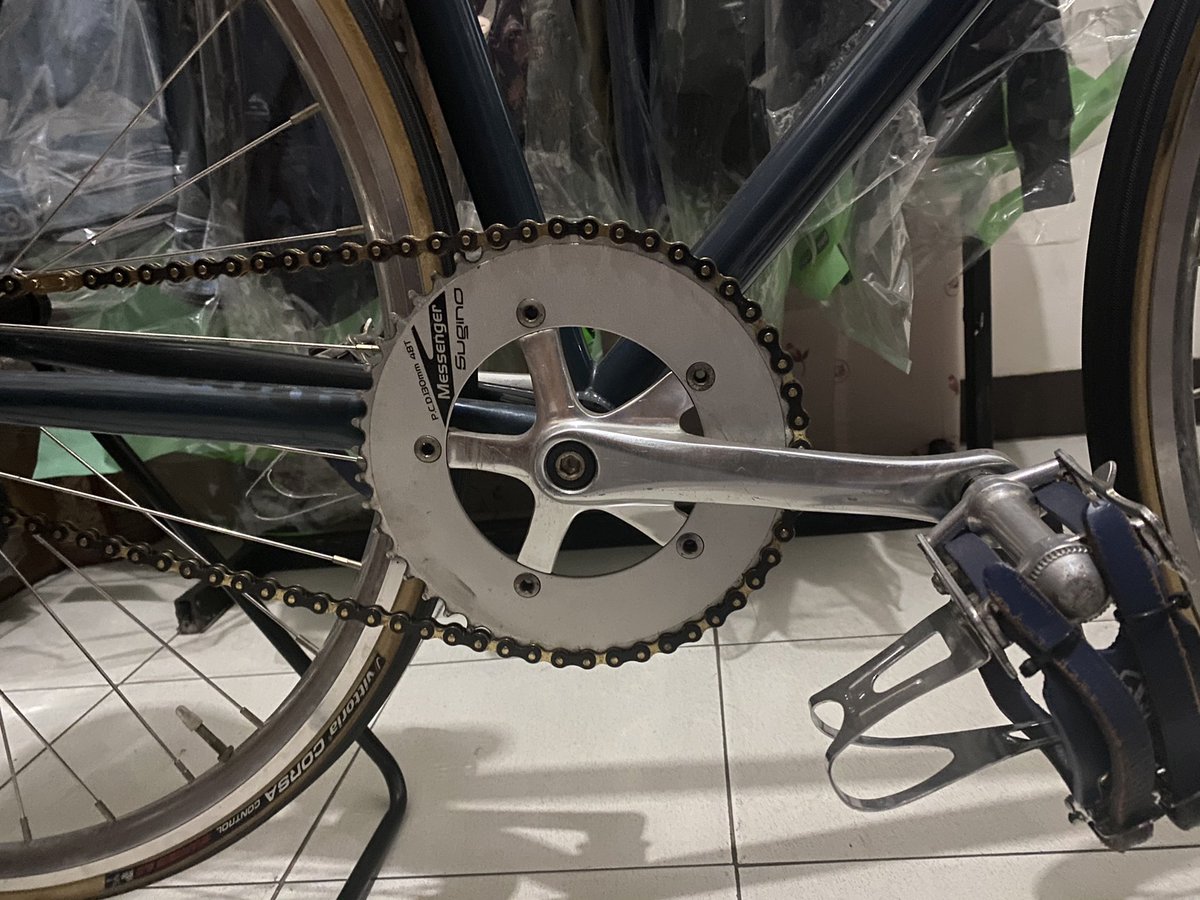rahanandra's tweet photo. #fnfjb 

Forsale :
Cinelli gazzeta
Size 52
Barset Deda streetismo
Stem nitto 90mm
Saddle brooks c17
Wheelset h+son
Crank sugino messager 46/17
Hub philwood
BB sugino njs
Pedal mks njs
Rantai izumi black gold
Condition : 95% mint condition 
Location : jakarta, bintaro
08119996867 https://t.co/FtrPdImZRu