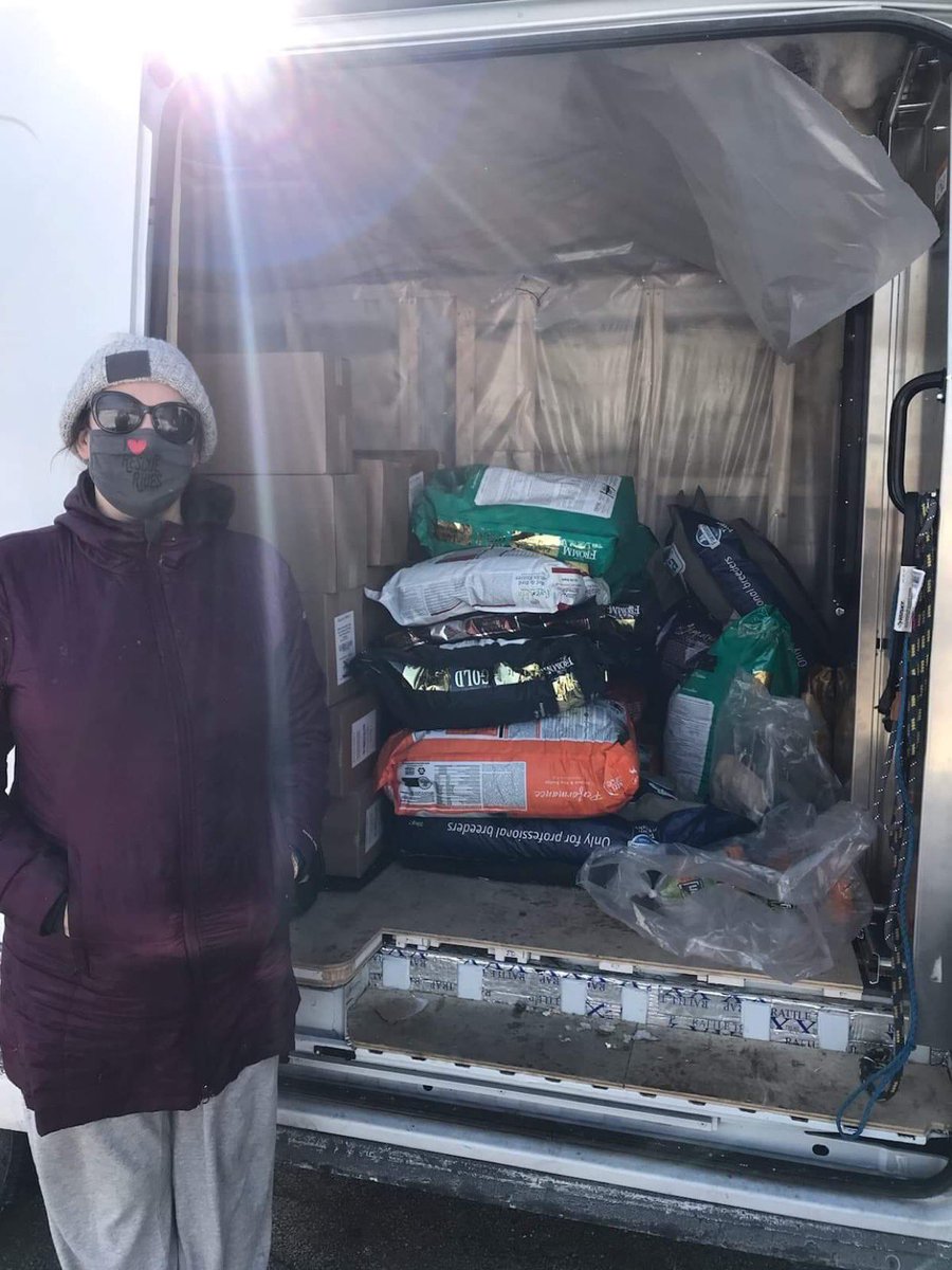 Rescueber tweet media