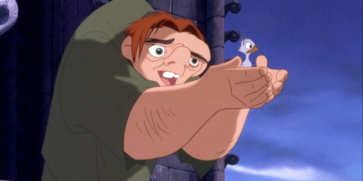 Je n'avais jamais vu Le Bossu de Notre-Dame et j'ai réparé cette erreur. J'ai été happé par l'histoire de Quasimodo. Esmeralda est culte. Frollo est un pur salaud, l'antagoniste le plus cruel jusqu'à présent. Les gargouilles servent de ressort comique mais sont dispensables. 9/10