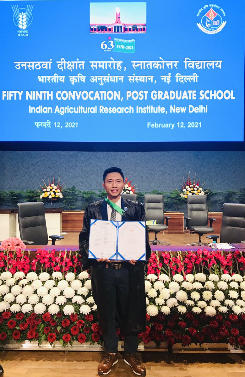 ducstat's tweet image. Graduation Day Feb 12, 2021
My life so colorful today. I would like to thank all my teachers, friend and colleagues. Incredible India 🙏🙏🙏
Happy Lunar New Year 2021 🎊🎉🎇🎆