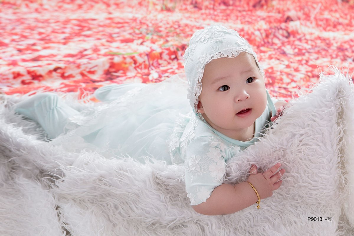 SophiasStyle's tweet photo. A dress for the day... A Princess for life.❤
Discover Princess Daliana​ Baptism collection and shop the perfect dress for your little one!  👉👉👉https://t.co/gfnatxVMeT

#newarrivals #motherhood #princessdress #proudmom #flowers #floraldress #specialoccasion #baptism https://t.co/GzkYjmYIw1