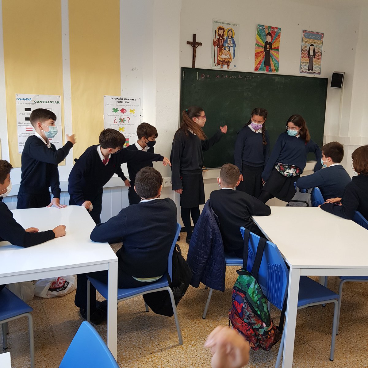 0Sdomingo6's tweet photo. proyecto solidario "a tu salud"...nos ponemos en el lugar del otro ¿ qué es la salud?¿ lo conseguimos solos? ¿ necesitamos trabajar en equipo?comparamos las diferentes posibilidades que existen en los países desarrollados ,subdesarrollados y el 3°mundo @0Sdomingo6 @Csdomingo https://t.co/AyIx3HyrG1