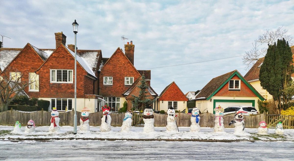 And then there were 13 ⛄️ Third Avenue, Frinton on Sea @ChrisPageTV @WeatherAisling @itvanglia