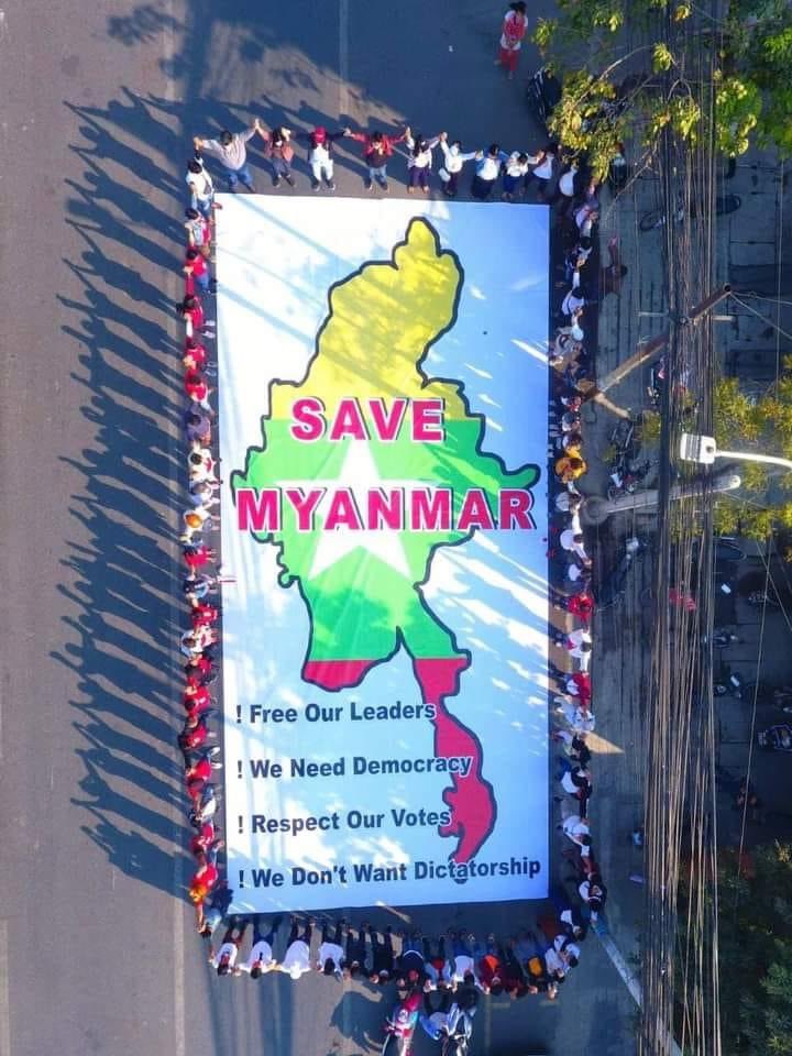 BerylBoundary's tweet photo. ဒီနေ့အတွက်အကြိုက်ဆုံးပုံ
#SaveMyanmar 
#RejectTheMilitary 
#HearTheVoiceOfMyanmar
#JusticeForMyanmar https://t.co/GANHerL8Gp