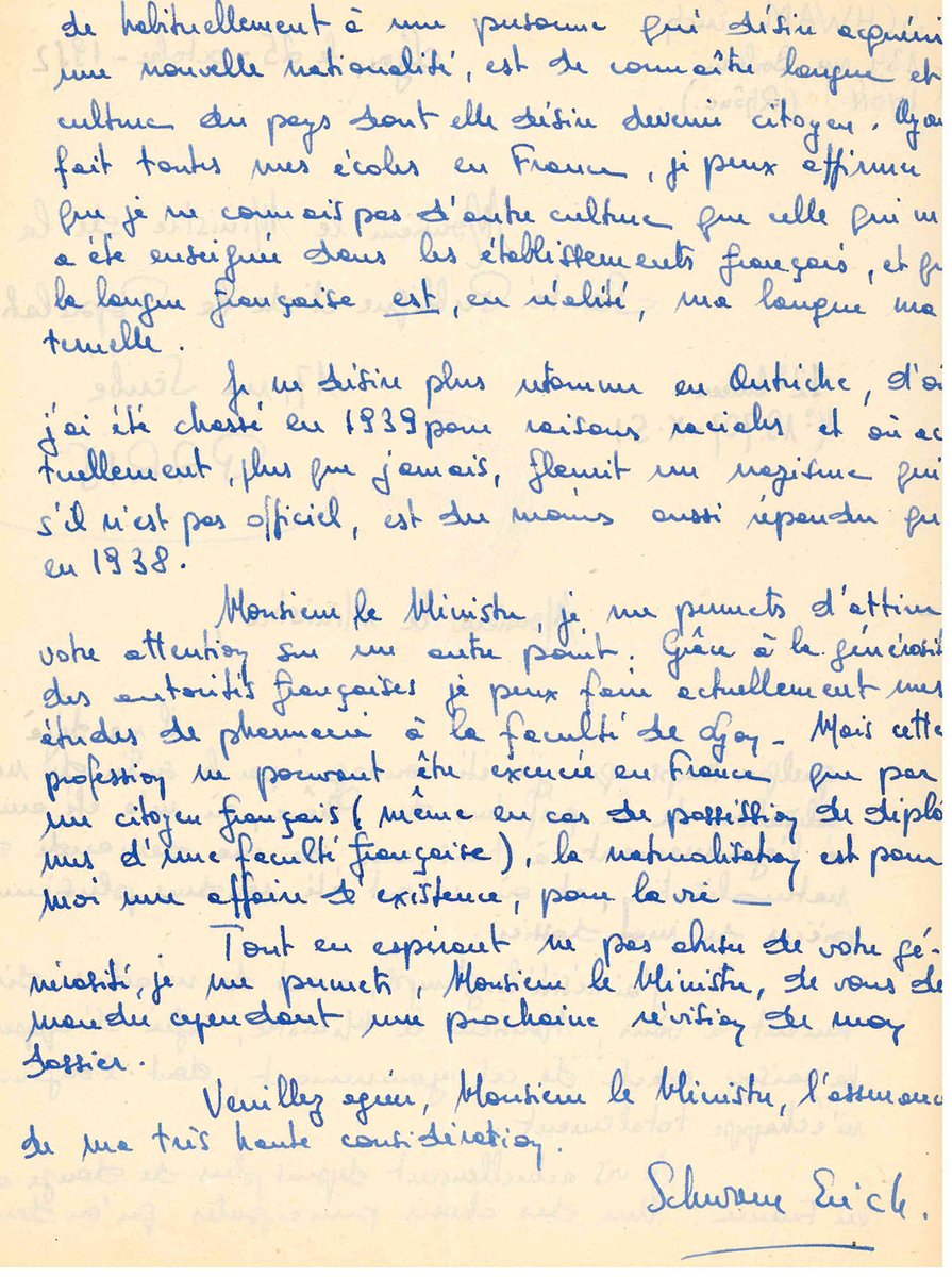 Découvrez le dossier de naturalisation conservé aux <a href="/ArchivesnatFr/">Archives nationales de France</a> d’Eric Schwam, juif autrichien qui a fait don de plus de 2 millions d’euros à la commune du Chambon-sur-Lignon (Haute-Loire) où il avait été caché pendant la Seconde Guerre mondiale.