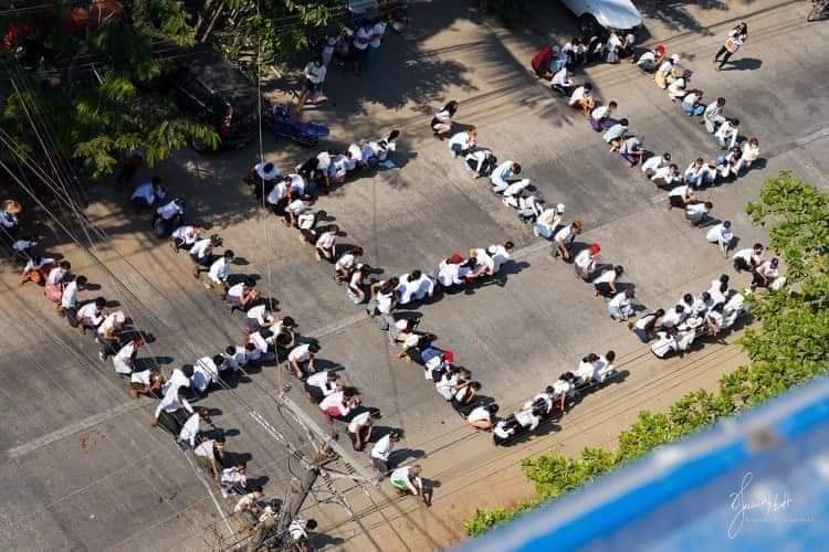 kai_nation_MM's tweet photo. CDMကို ပါဝင်​ပေးကြပါ 🙏
FREE OUR LEADERS
#WhatsHappeningInMyanmar
#Feb12Coup
#CDM_IsTheAnswer https://t.co/mLYQoUzttc