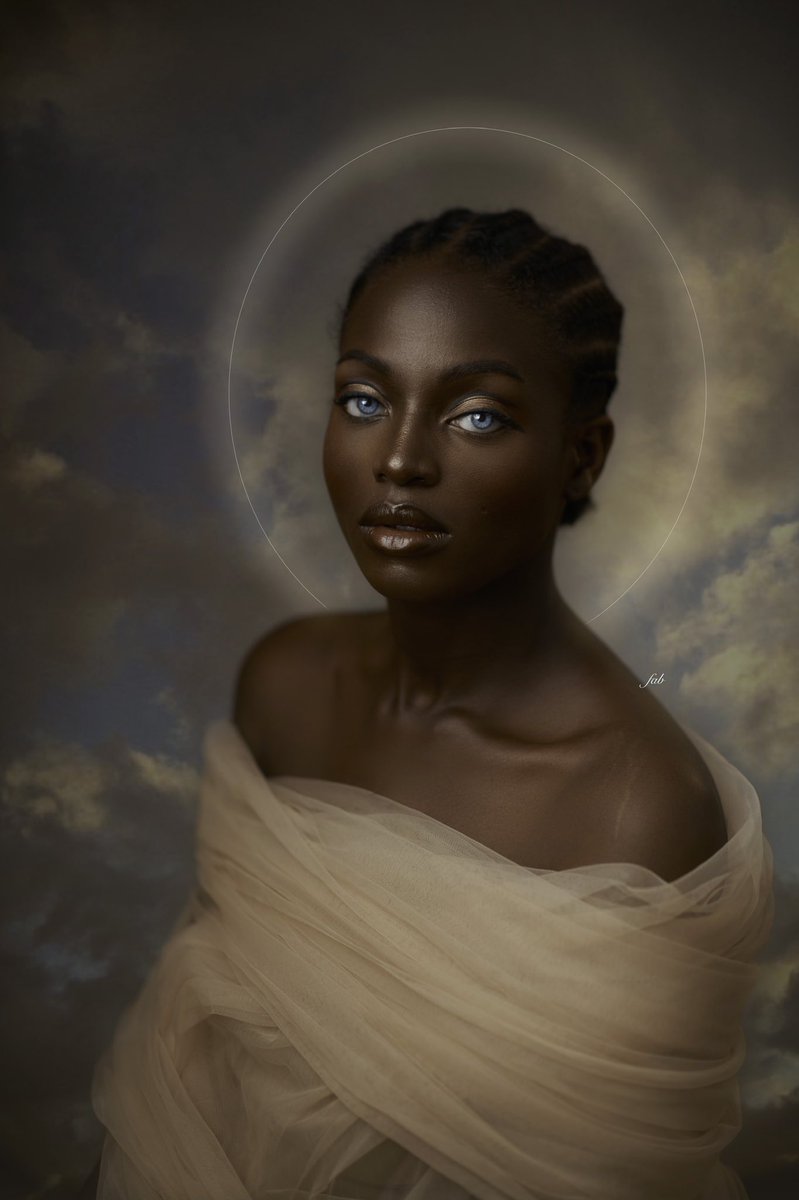 Head in the Clouds ☁️ 

Kindly RT

#BlackHistoryMonth #fineart #portrait #portraitphotography
