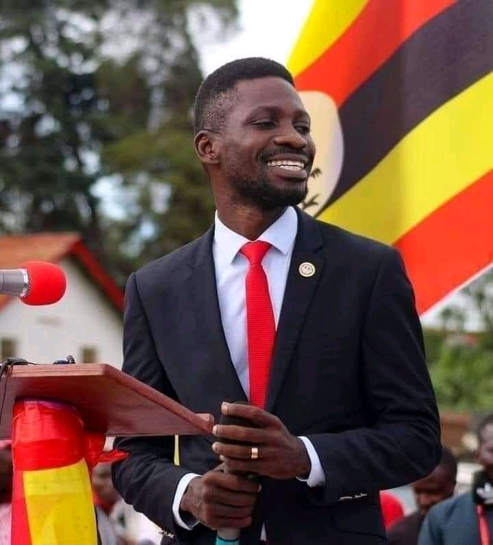 Happy birthday president elect HE Kyagulanyi Bobi wine   May you live long with more blessing 