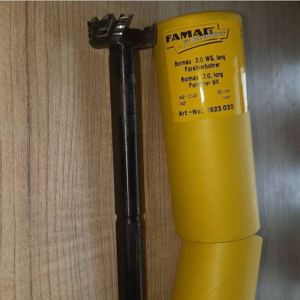 Heute mal nach langem Zögern was gegönnt. Ganz schön teuer für nen Klumpen Metall, bin gespannt wie sich der @famag_werkzeugfabrik Bohrer nun gegen die bisher verwendeten <a href="/fischtools/">FISCH-Tools / Johann Eberhard GmbH</a> Bohrer schlägt. Gebraucht habe ich den wegen dem "extralangen Schaft".... (Wuaaauuuu).