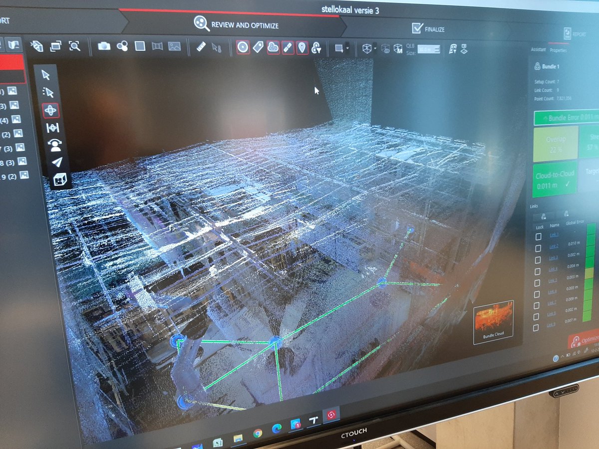 deltion_bouw4's tweet photo. Vandaag ronden 20 studenten #bouw het keuzedeel #maatvoeringstechnieken af met de uitreiking #certificaat @LeicaGeosystems #poincloud #totalstation #waterpassen #gps #3dscannen van Chris Berends #geocenter #innovatief #mbo onderwijs! https://t.co/1OVYJOycHA