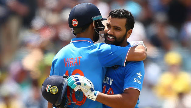 VK & Rohit 