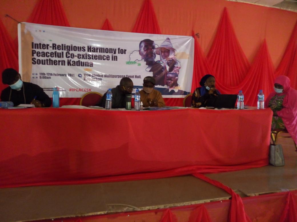 JoeSimon (@josephojosimon1) on Twitter photo Lead Facilitator,Priscilia Ankut of Kaduna peace Commission delivering a note on Peace to women @ #IPeaceSK <a href="/gparamallam/">Gideon Para-Mallam</a> <a href="/MniFunmi/">Funmi Para-Mallam</a> <a href="/ParaMallam/">Para-Mallam Peace Foundation</a> <a href="/ClementKuliyak/">Clement N. Kuliyak</a> Lead Facilitator,Priscilia Ankut of Kaduna peace Commission delivering a note on Peace to women @ #IPeaceSK <a href="/gparamallam/">Gideon Para-Mallam</a> <a href="/MniFunmi/">Funmi Para-Mallam</a> <a href="/ParaMallam/">Para-Mallam Peace Foundation</a> <a href="/ClementKuliyak/">Clement N. Kuliyak</a>