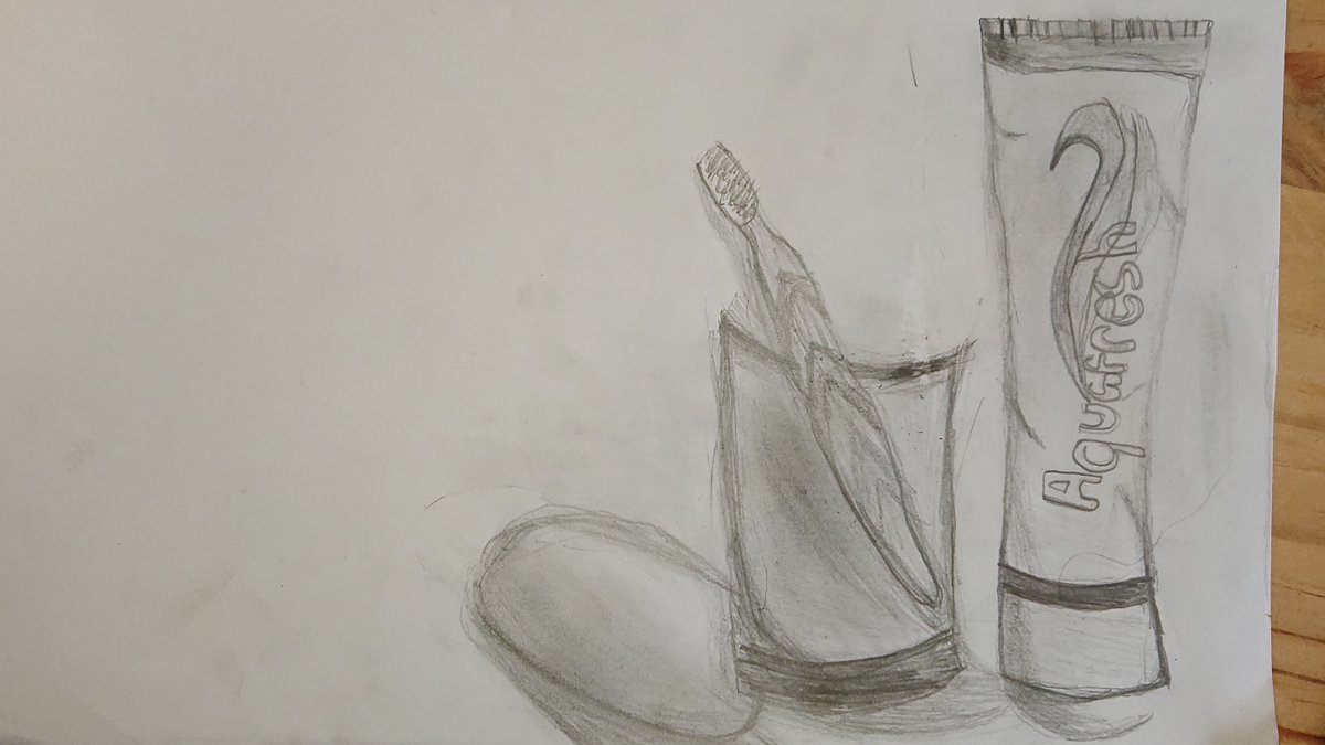 ArtNwc's tweet image. Jasmine, Enaya, Zainab and Greeshma in Year 7 have been practicing their observational drawing skills here to create these exceptional sketches. Well done,  girls! ✍👌👀
#NWCAlwaysLearning #GuidedHomeLearning #NWCFamily #NWCLearningWithoutLimits 
@GDST