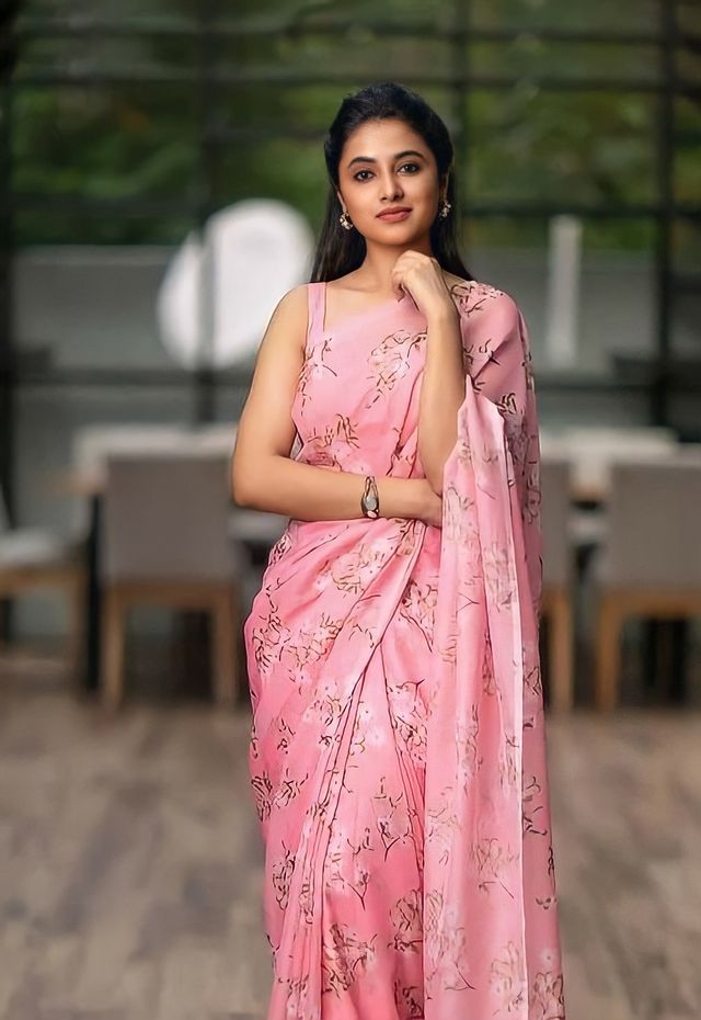 EuBcQGqVEAA0uTk?format=jpg&name=medium