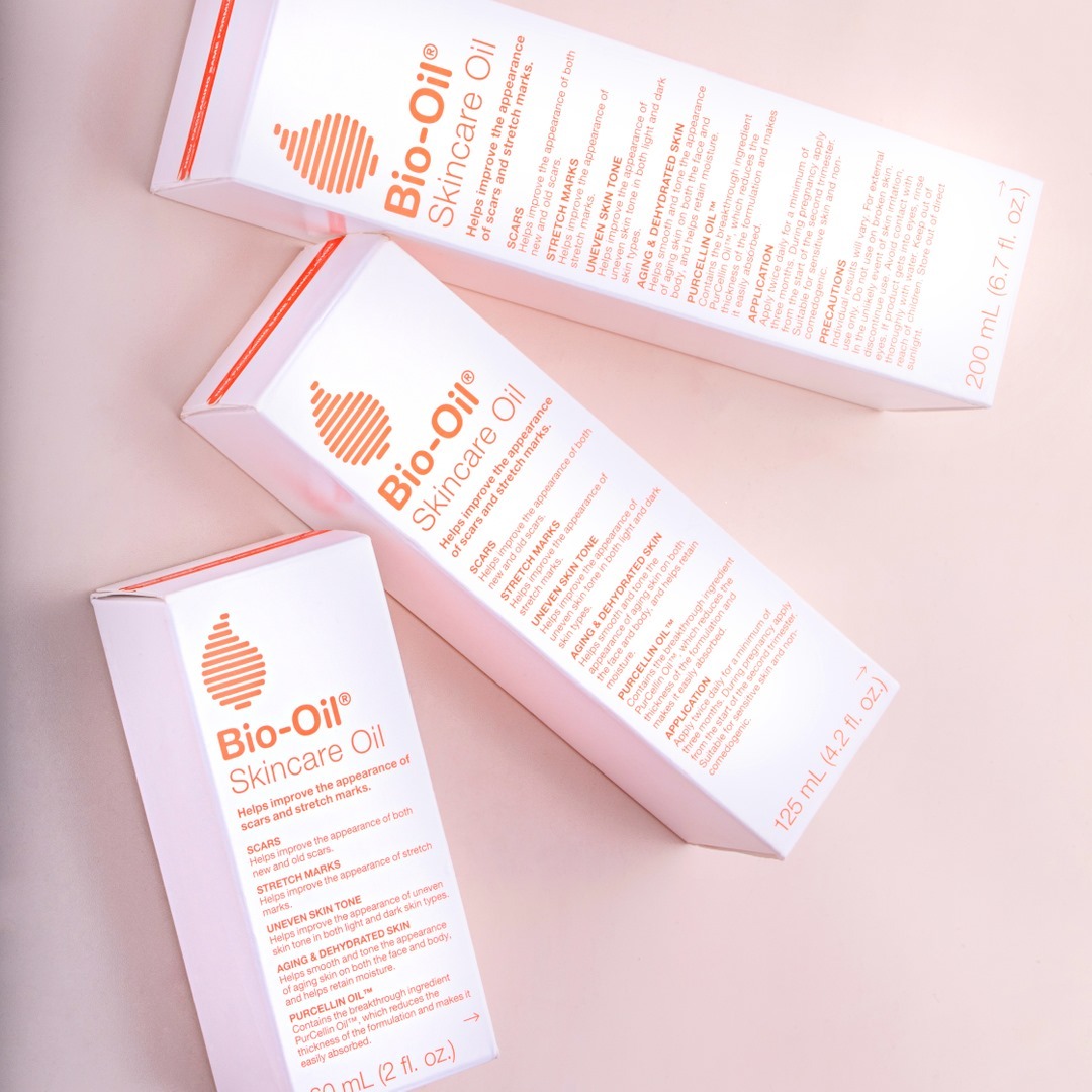 Wave goodbye to scars, uneven skin tones, and stretchmarks 👋. Give your skin the love it desires with Bio-Oil Skincare.

#BioOilNigeria #Skincare #SkincareTips #SkincareRoutine #SkincareTips #LoveYourSkin #GlowingSkin #PregnancySkincare