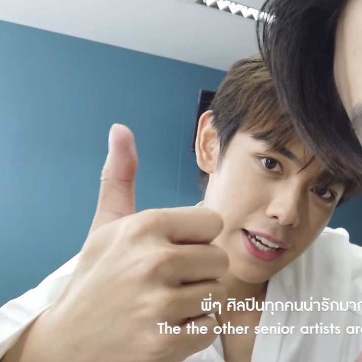 WHYM3L0DY's tweet photo. กี่ขวบคับเนี่ย ยังเป็นฟันน้ำนมอยู่เลย https://t.co/JGhGr6oBcK