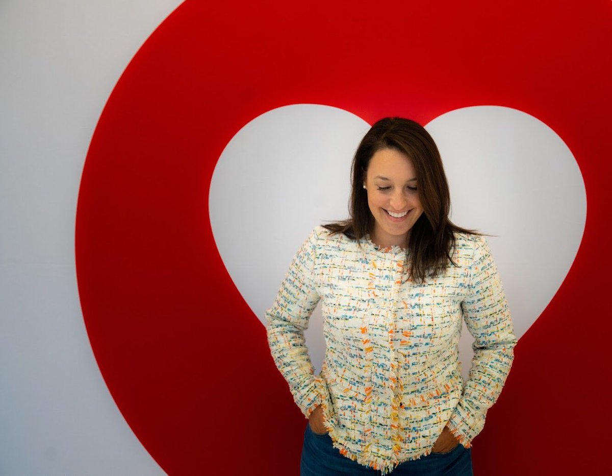 🖤I'll just be over here sending you all lots of love and gratitude this weekend 🖤

#moretime #ticktockconcierge #personalconcierge #conciergeservices #personalassistant #asheville #ocala #greenvillesc  #timemanagement #lifestylemanagement #selfcare