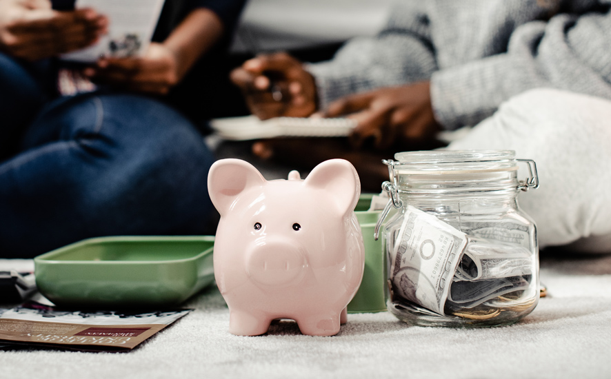 VersumSoftware's tweet image. Hair and beauty professionals: understand and apply to the financial aid schemes available for the personal care sector in the UK! 🙏💷
bit.ly/2OrxH0d