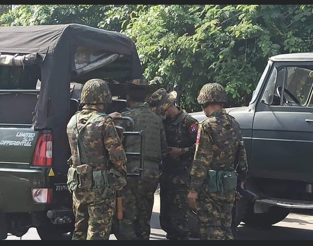 Students from Mawlamyine, Myanmar, were beaten and some were arrested, and brutally gunned down this morning while they were peacedully protesting for democracy and justice. 
#WhatsHappeningInMyanmar
#Feb12Coup
#CrimesAgainstHumanity