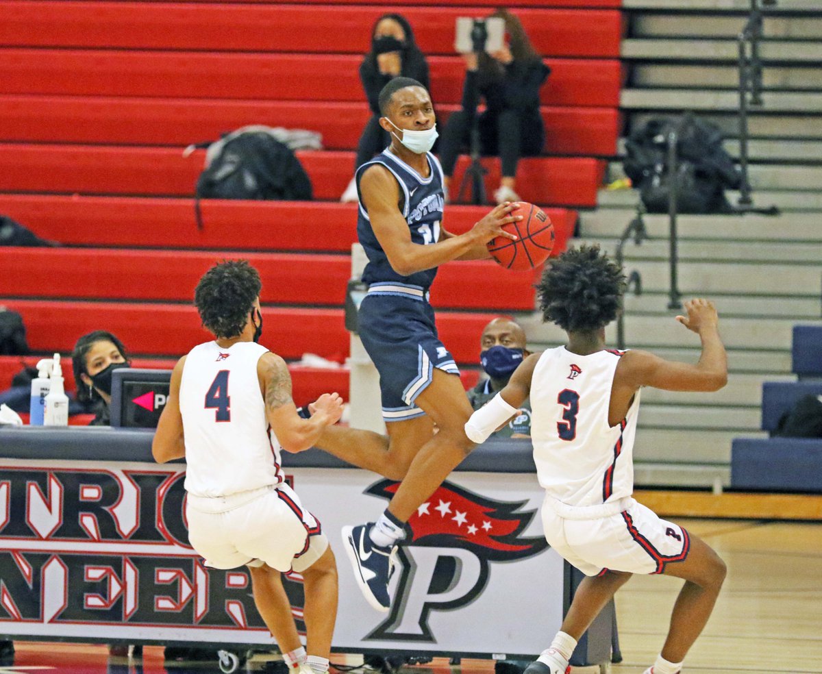 InsideNoVA's tweet photo. Check out our photo gallery from @PotomacBlue's win Thursday over Patriot in the Class 6 Region B boys basketball final https://t.co/IDqMiht2tv https://t.co/FNXuhoMSHH
